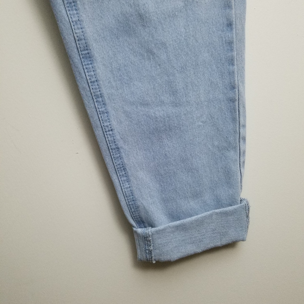 Missguided Mom Jeans - Picture 4 of 11